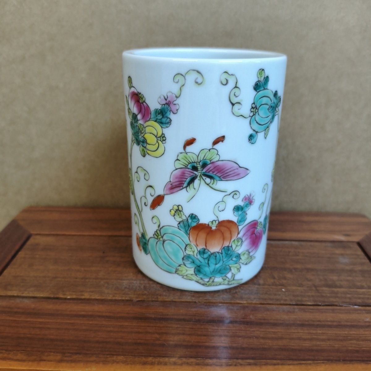 Caja Decorativa Vintage Hecha  - Vintage Collectible Bottles reseña y precio