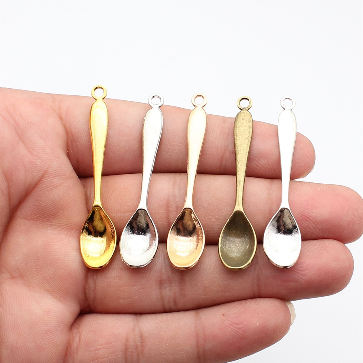 WYSIWYG 10 piezas 54x11mm 5 co - Vintage Collectible Spoons reseña y precio